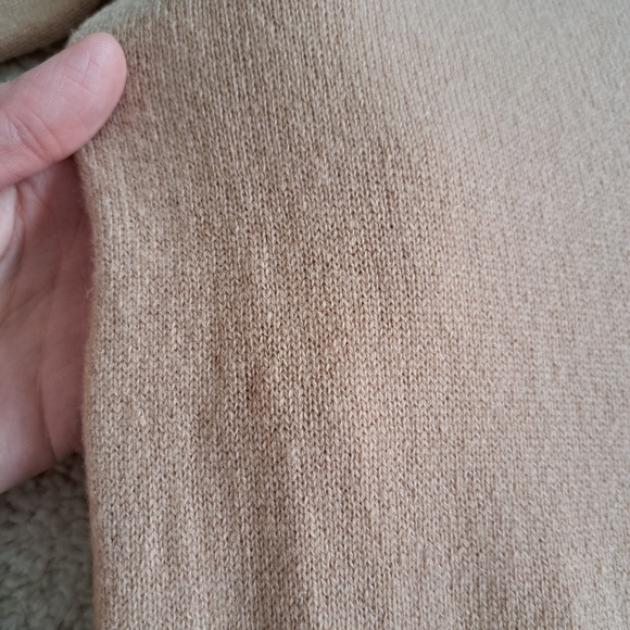 EQUIPMENT Cashmere Tan Camel Sweater - Picture 5 of 7